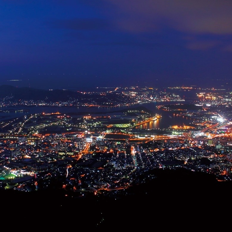 ＜新日本三大夜景＞皿倉山の夜景